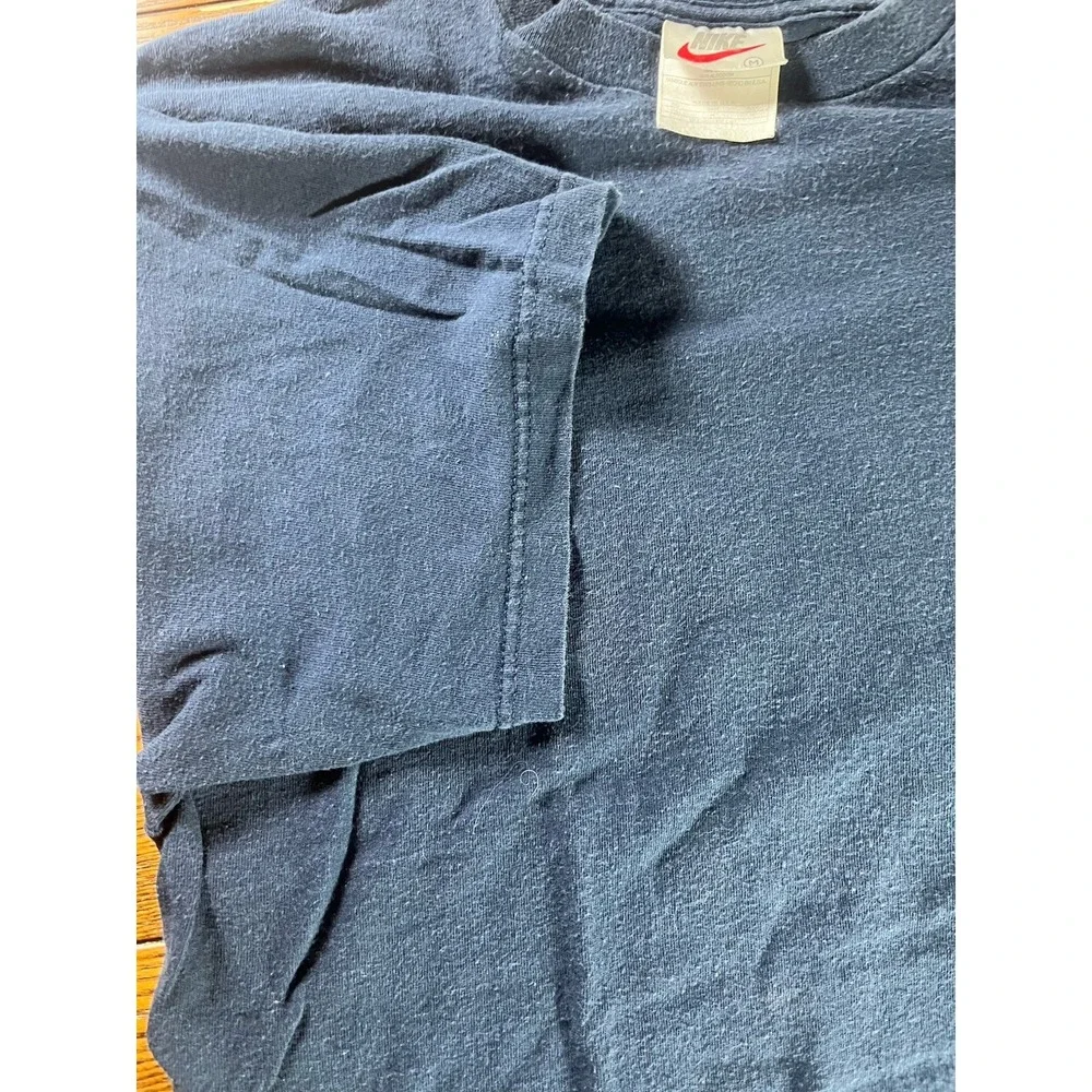 Vintage Nike Embroidered Swoosh T-Shirt Blue Made in USA Size Mediums
